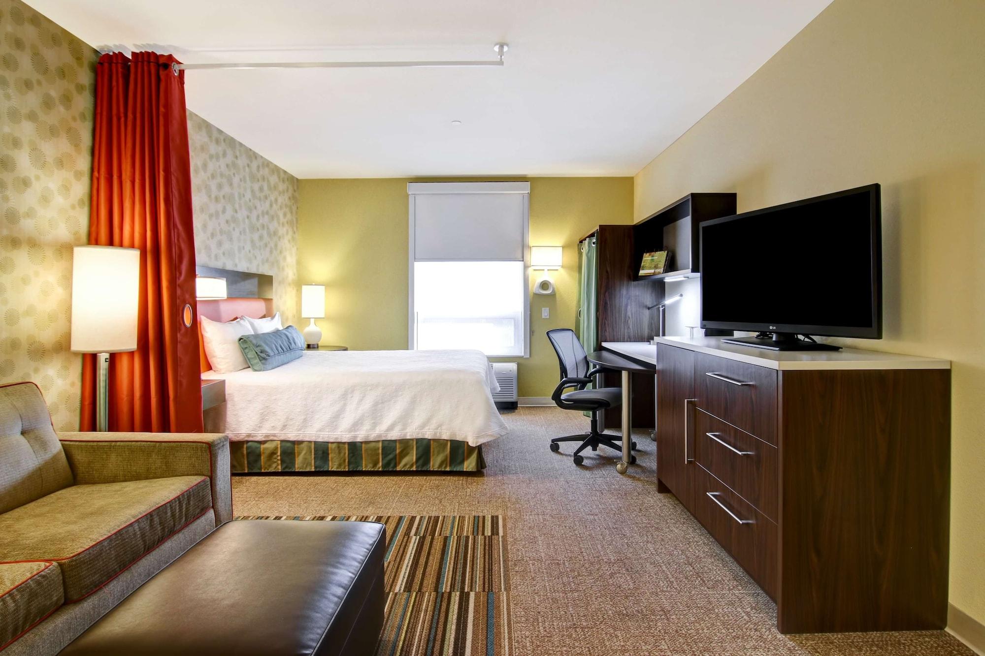 Home2 By Hilton West Hotel Edmonton